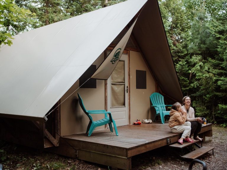 Exterior of oTENTik accommodation